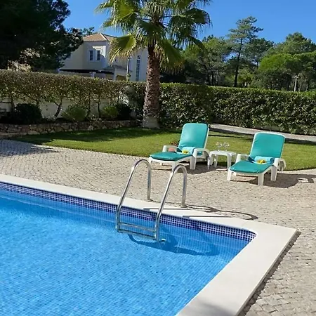 Vale Do Garrao Sleeps 6 With Pool And Air Con * Vale do Lobo