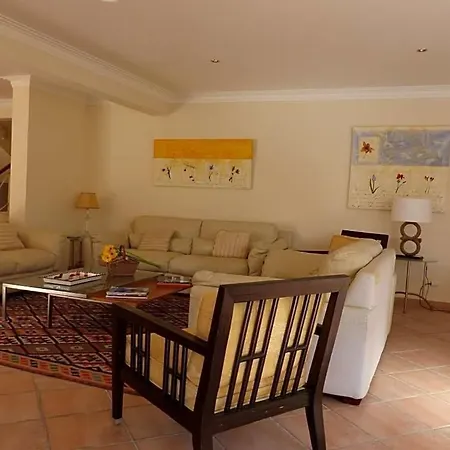 Vale Do Garrao Sleeps 6 With Pool And Air Con *