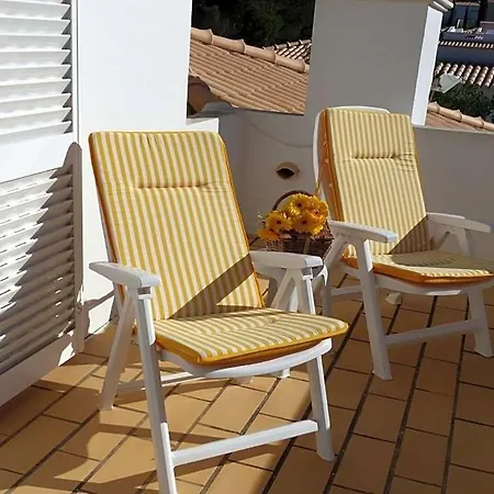 Βίλα Vale Do Garrao Sleeps 6 With Pool And Air Con